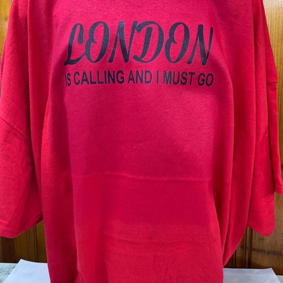 LONDON Is Calling & I Must Go! t-shirt - Small - 6 - Picture 2 of 3